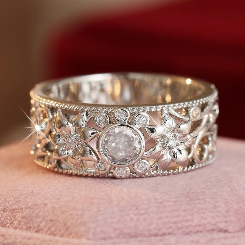 Vintage Inlaid White CZ Flower Women's Ring Dazzling CopperColor Hand Carving Daily Wear Party Jewelry Anniversary Gift