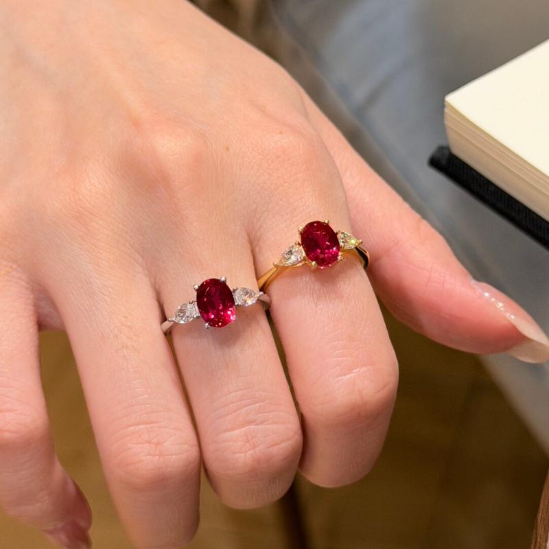 French Retro Ruby Red Diamond Ring - Women's Exquisite Index Finger Accessory, Light Luxury Style