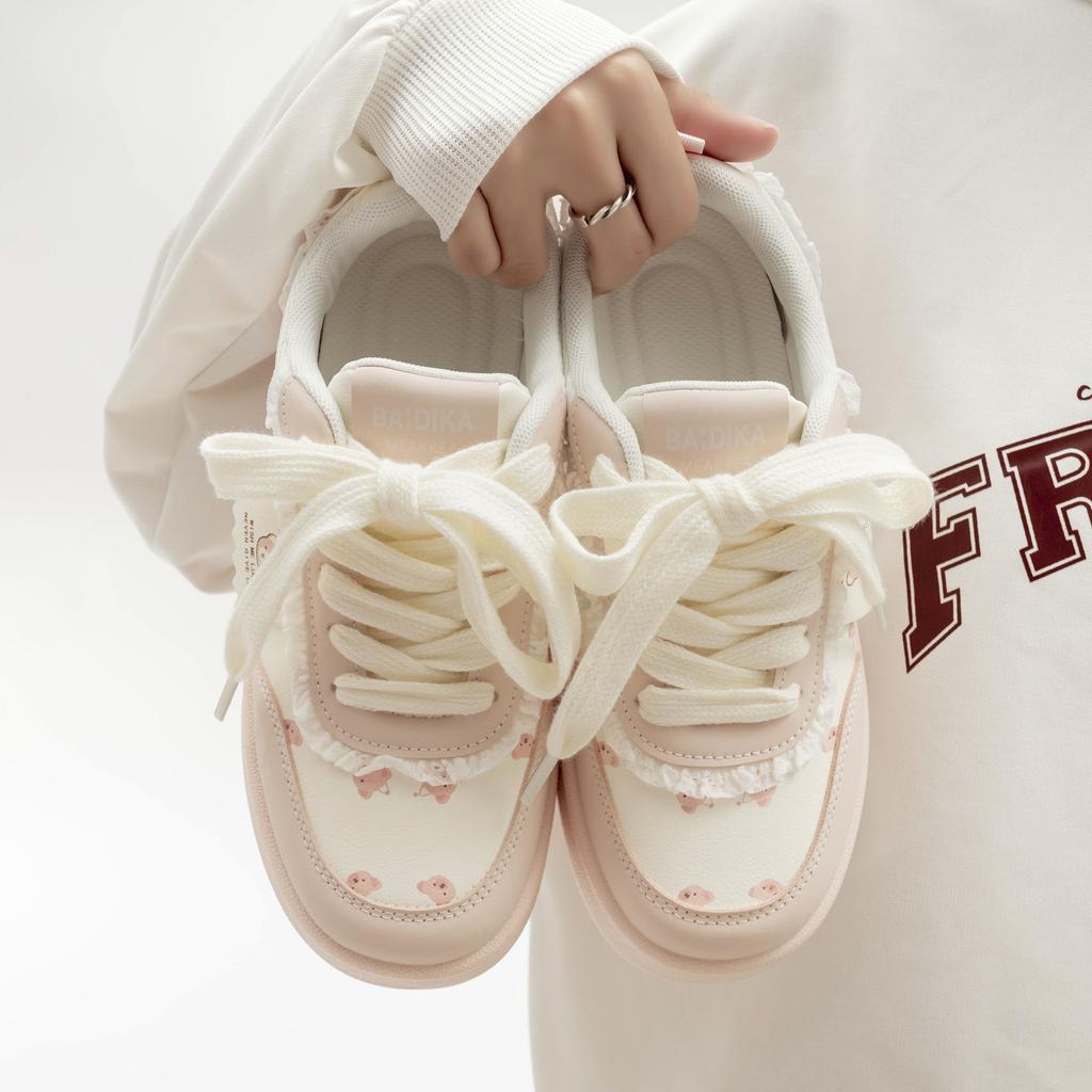 Niche high-value platform shoes autumn students with skirts casual sports board shoes