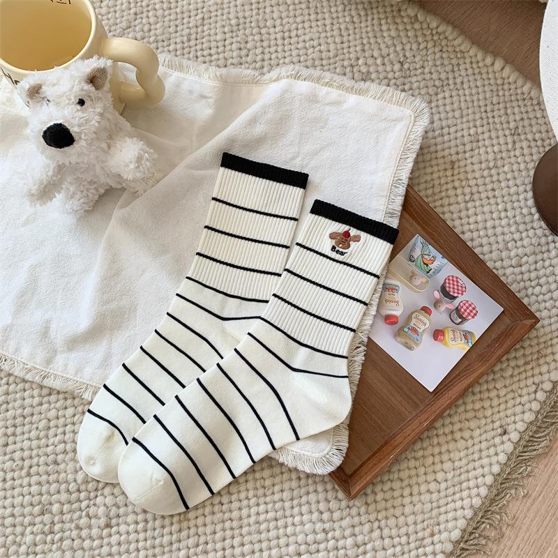 Female Autumn Cotton Polka Dot Striped Cartoon Puppy Cute Preppy Air Breathable Mid Tube Pile Socks