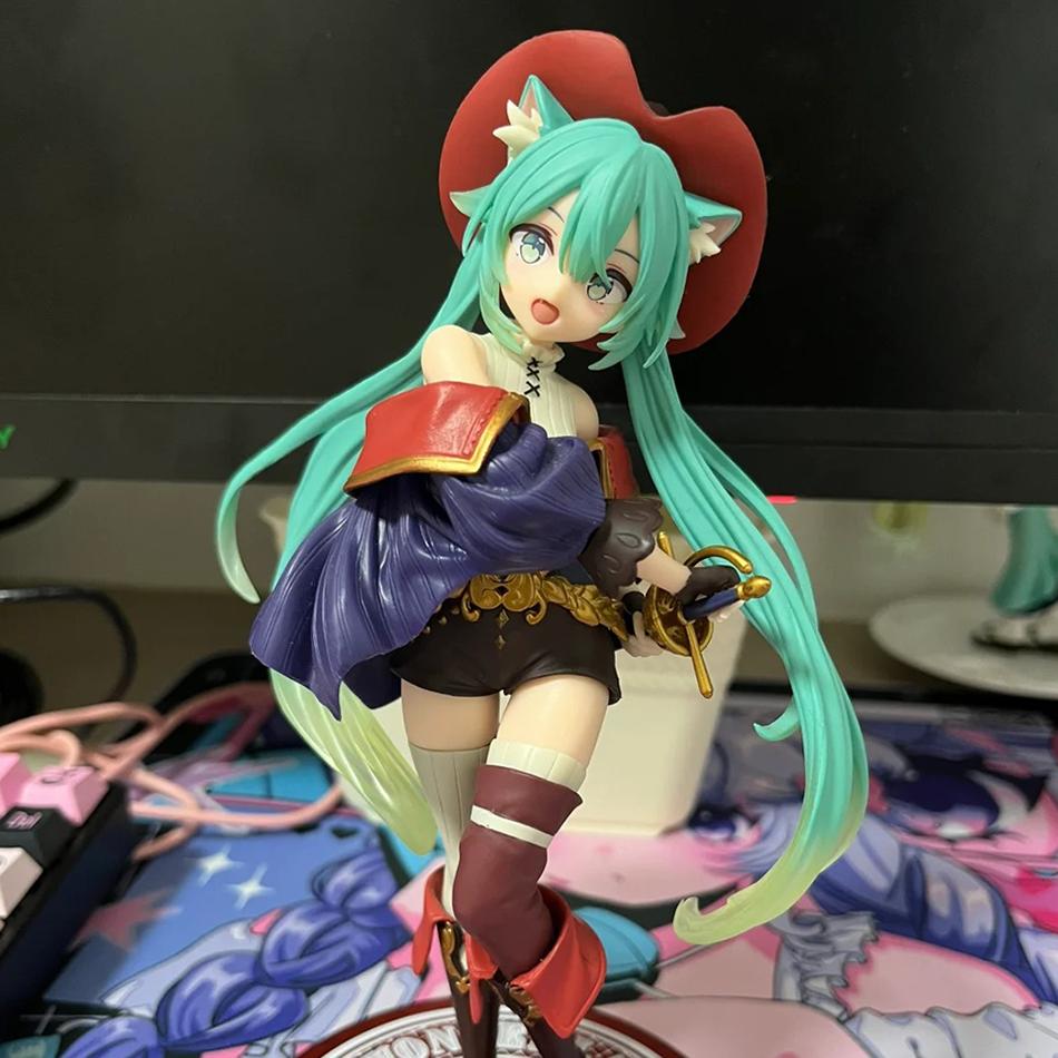 New Hatsune Miku Anime Figure Toys Puss in Boots Kawaii Cartoon Wonderland Thumbelina Action Figurine Model Dolls Birthday Gifts