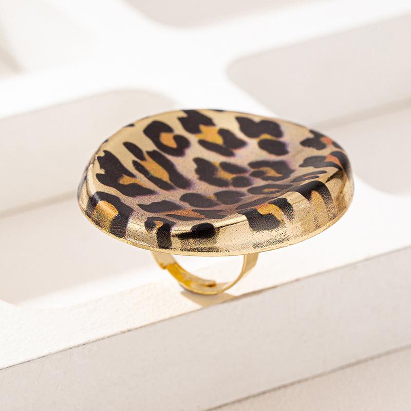 Anello Geometrico Circolare Leopardato alla Moda Personalizzato per Donna da Festa