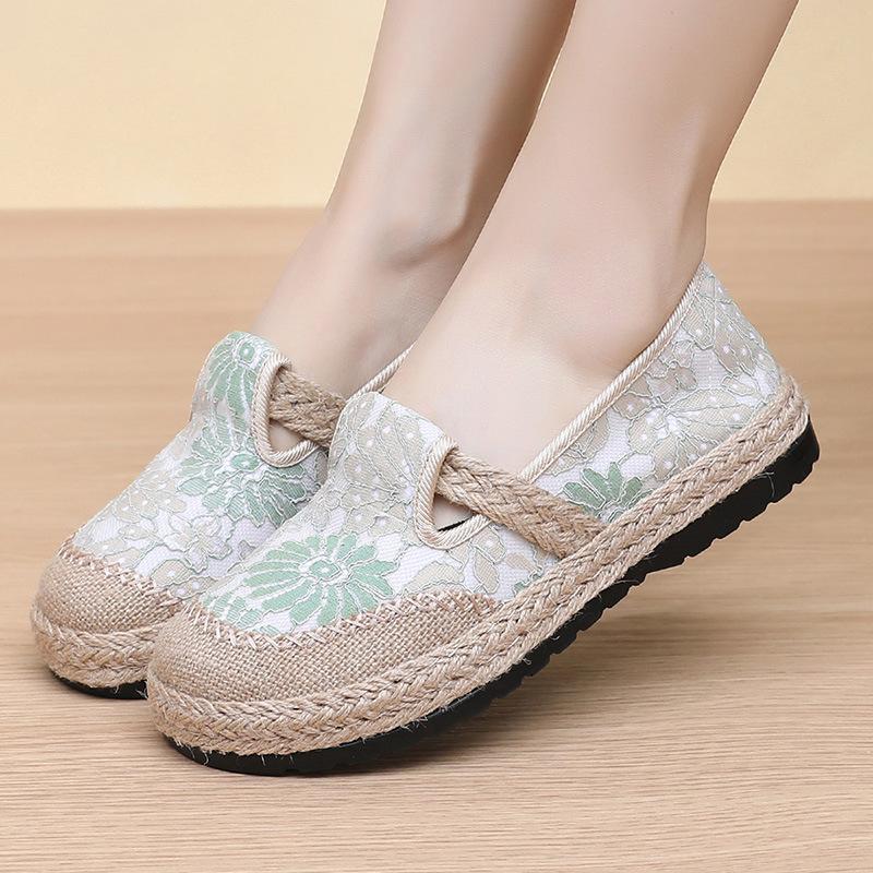 Shoes women's 2025 spring and autumn new casual and comfortable one-pedal lazy shoes light and breathable fashionable versatile mother shoes