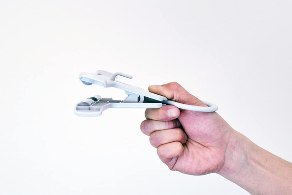 Shinko Hanger Mono Closet Easy Clipper Clothes Set of Made in Suitable for hanging bath and Durable and prevents clothes from losing their Ideal for