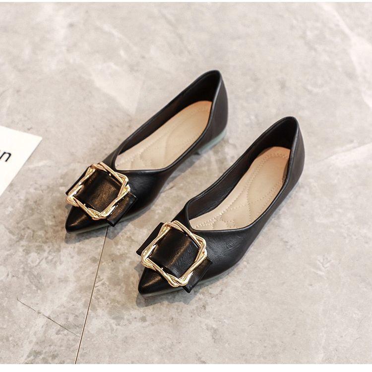 

2025 new flat-soled single shoes women s versatile pointed spring and autumn shallow mouth Doudou shoes soft leather large size women s shoes 41-43 34 чёрный