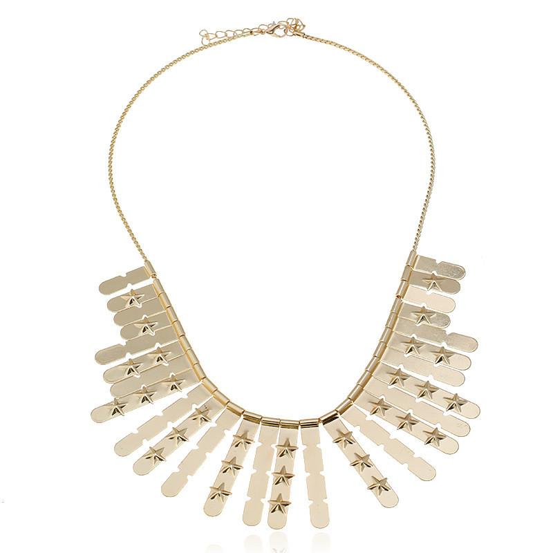 Contemporary European Style Metal Pendant Necklace For Travel And Gift