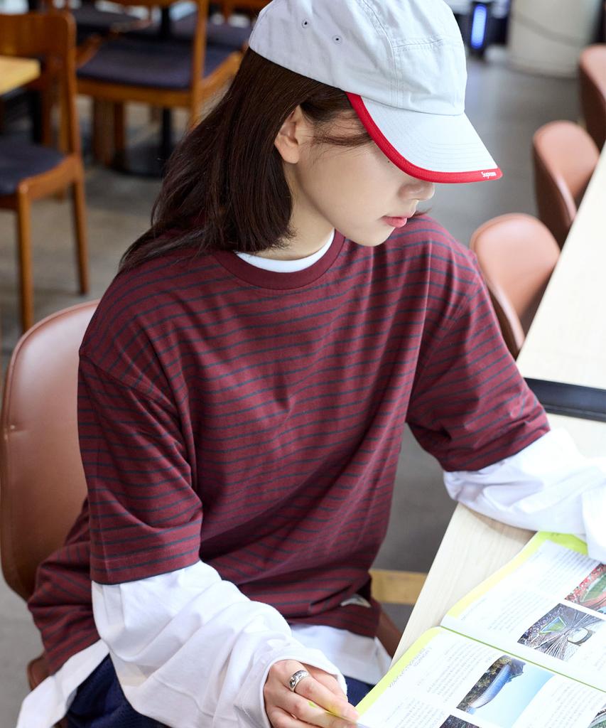 URBANDTYPE Vintage Label Striped T-Shirt_Wine