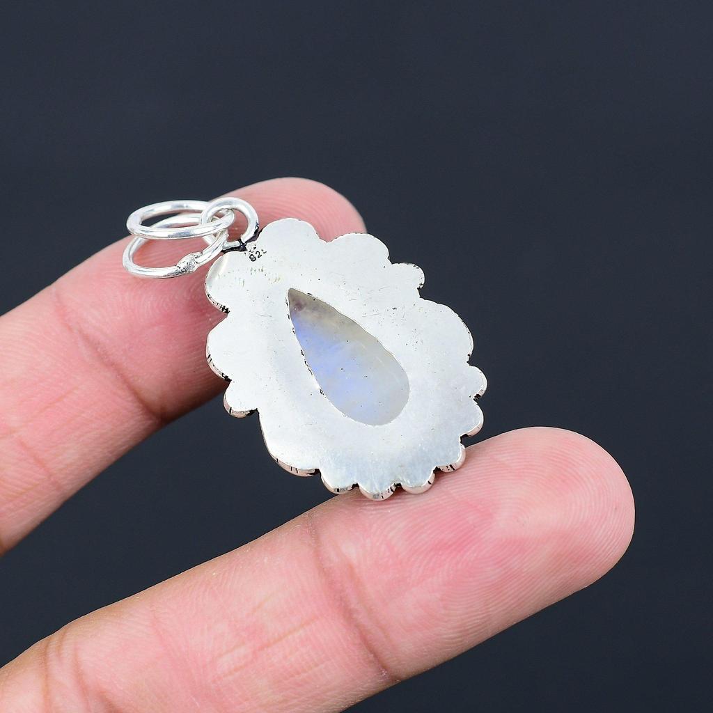 925 Sterling Silver Pear Natural Rainbow Moonstone Daughter New Pendant Jewelry