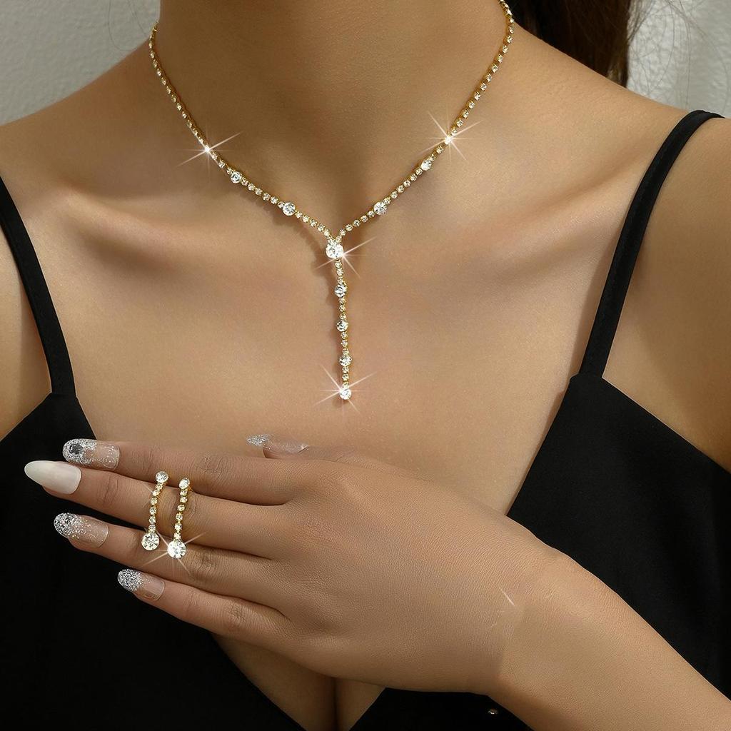 Stříbrná vodní diamantová šperková sada: Dámské náušnice, náhrdelník a náramek - Jednoduché třídílné svatební doplňky