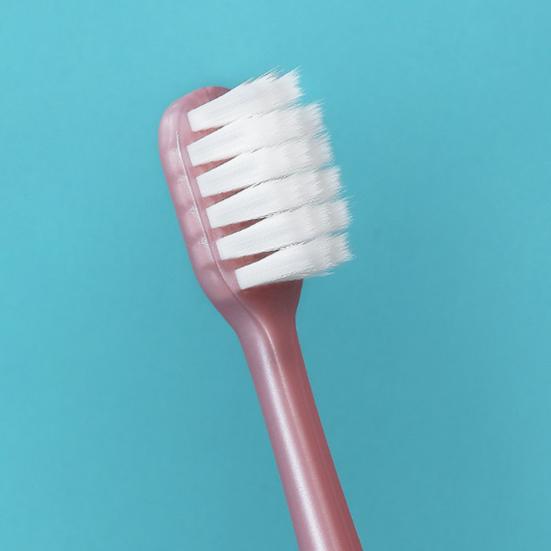 Manuelle Zahnbürste, glatte Kanten, Ergonomie, umweltfreundlich, große Kontaktfläche, sichere Mundpflege, Kunststoff, breiter Kopf, Zahnbürste für zu Hause