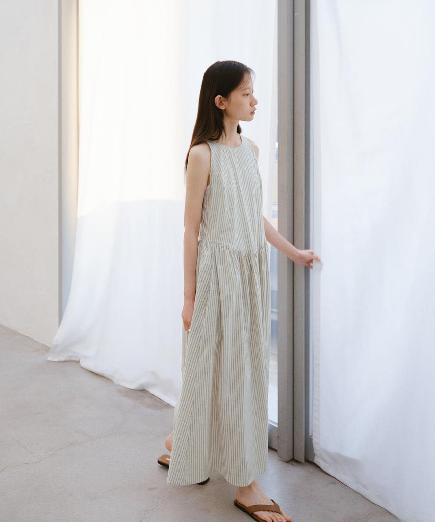 Yulago Stripe Sleeveless Long Dress