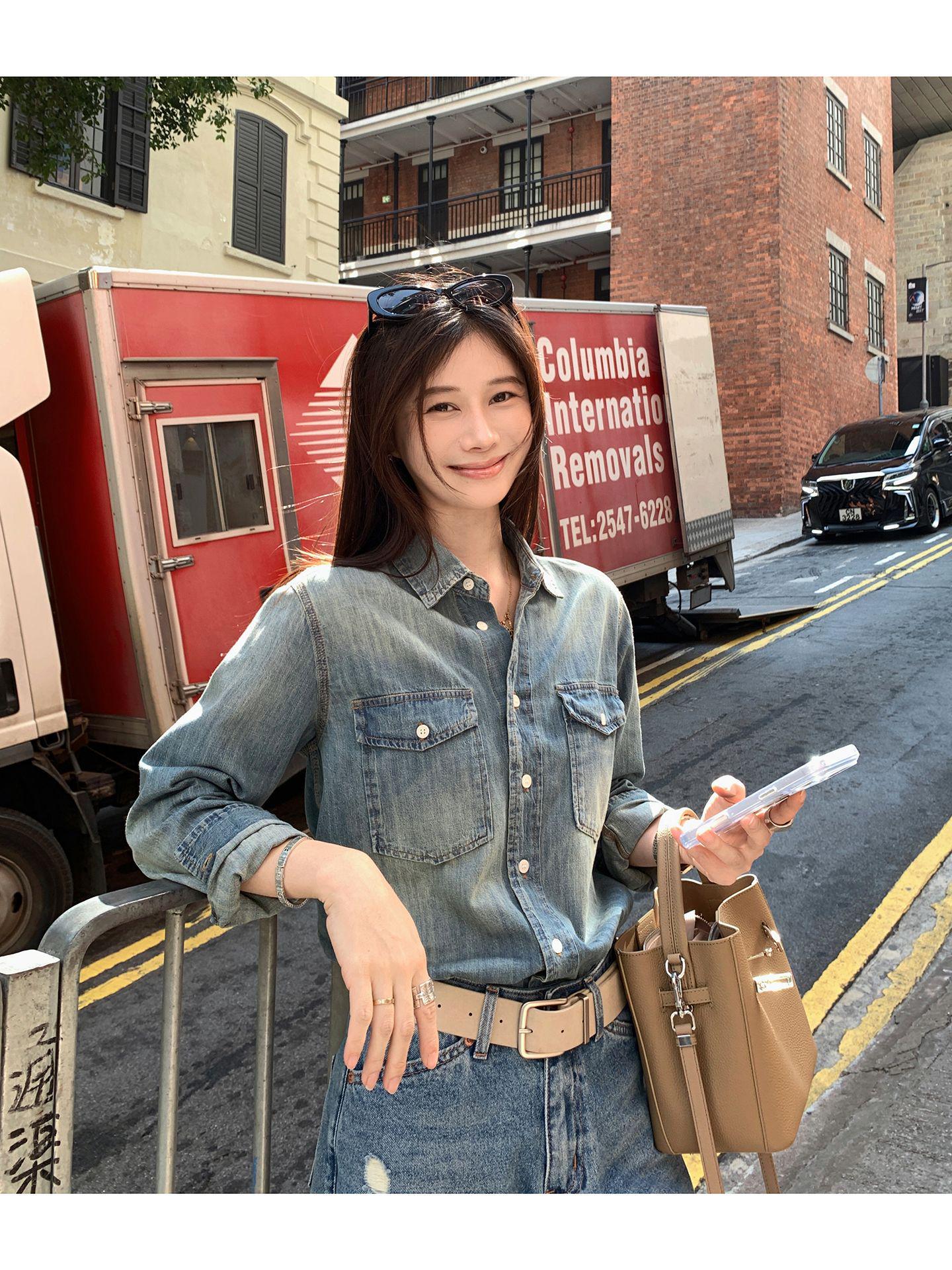 

Женская джинсовая рубашка Baishiwang из чистого хлопка, ранневесенняя, для миниатюрных, свободного кроя, стройнящая, с длинным рукавом, повседневный топ. Large джинсовый синий