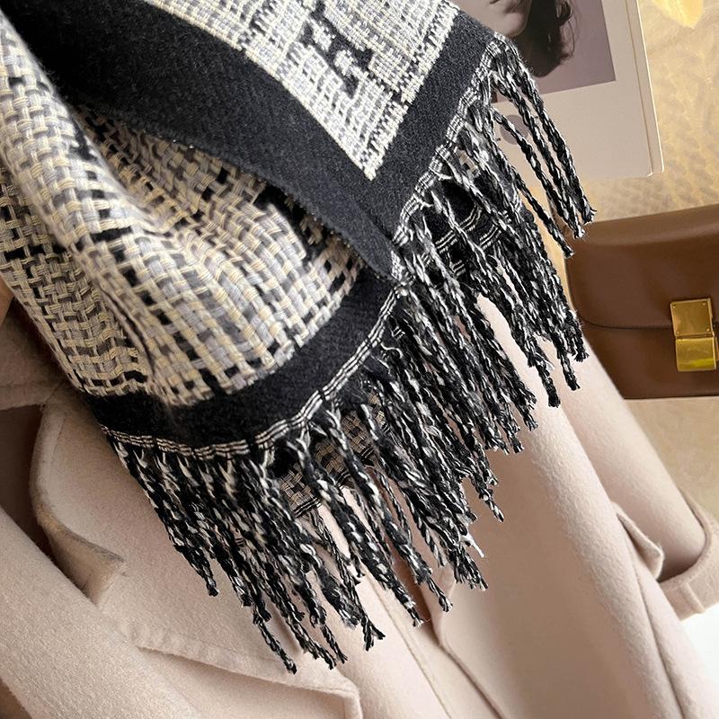 New letter fringed scarf men's and women's high-end scarf fashionable thickened versatile shawl