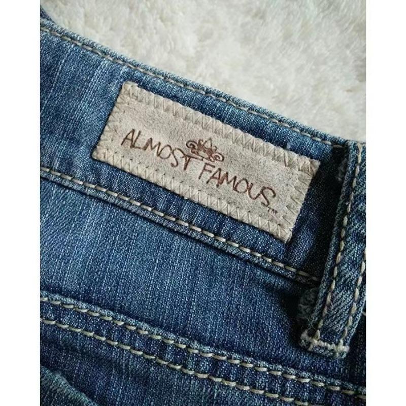 Women Slim Denim Shorts Stretch Lace Stitching Jeans Shorts Ladies Casual Regular Short