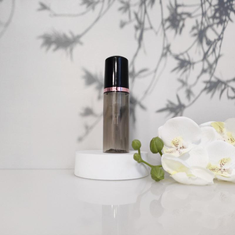 Available 60ml Transparent Black Foam Mousse Bottle for Face Wash and Travel-friendly Cosmetic Packaging.