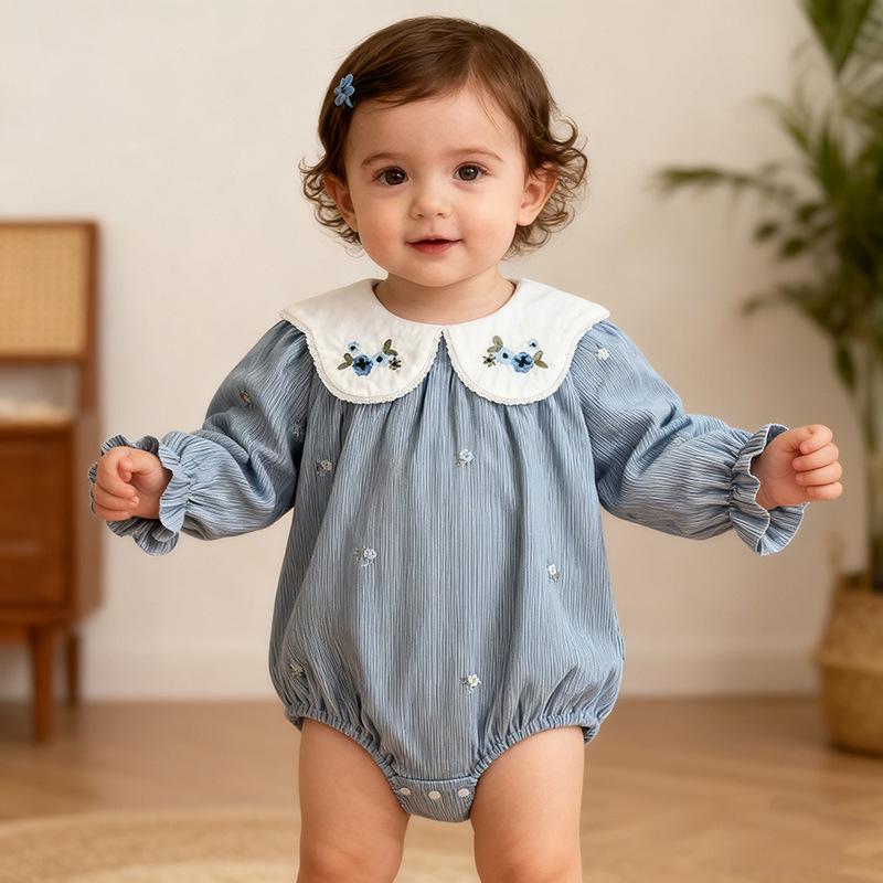 Koreanischer Baby-Strampler: Modischer bestickter Kragen, Langarm, für Frühling & Herbst