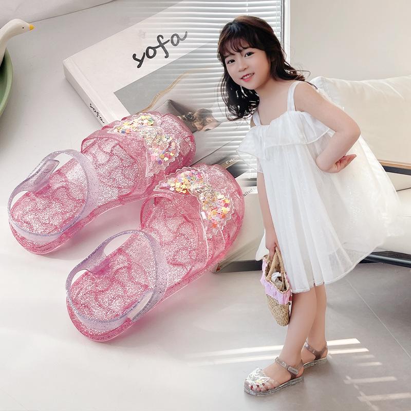 2026 Summer Girls' Breathable Crystal Jelly Sandals: Outdoor Princess Beach Shoes with Soft Sole