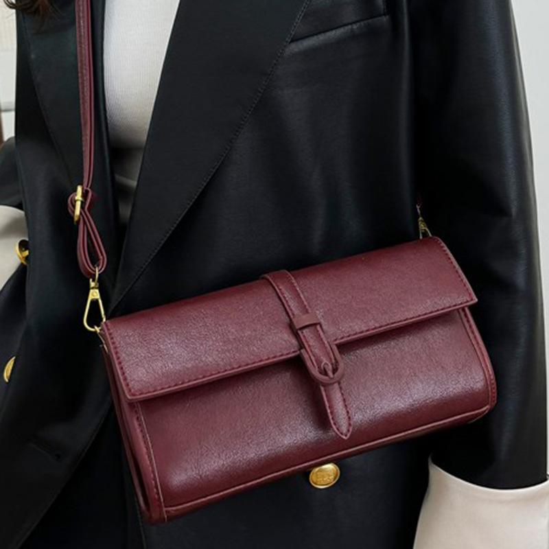 Autumn Foreign Style Small Bag Women's 2025 New Korean Version Casual Retro Shoulder Messenger Bag Trendy Fashion Small Square Bag