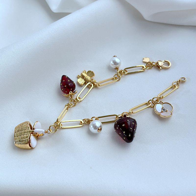 Niche Mori-Style Floral Strawberry Pearl Bee Metal Bracelet