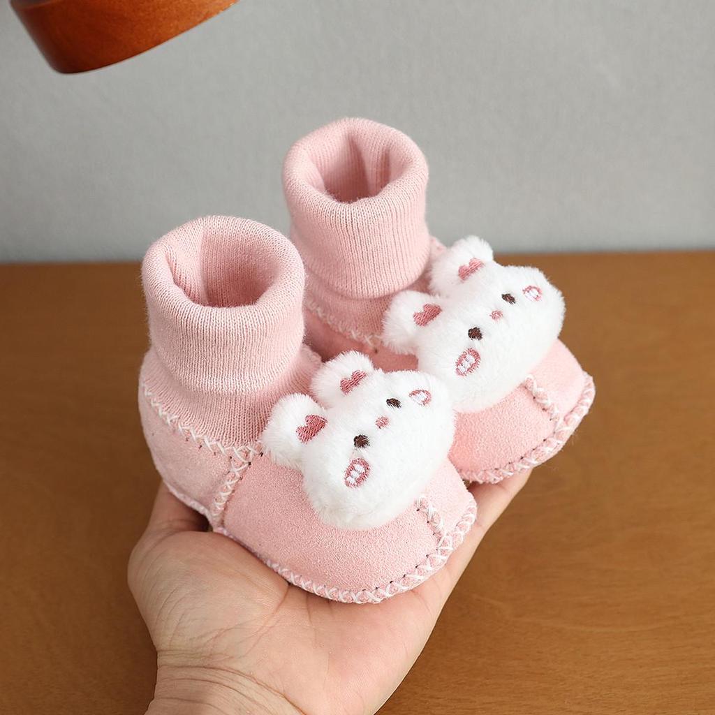 Autumn & Winter Baby Shoes: Unisex Non-Slip, Thick, Warm, Fleece-Lined Socks with Cute Cartoon Designs for 0-12 Months.