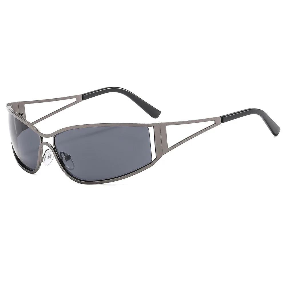 New Punk Goggles Women's Sunglasses Men's Y2K Sports Driving Sun Glasses Vintage Shades Female Riding Eyewear
