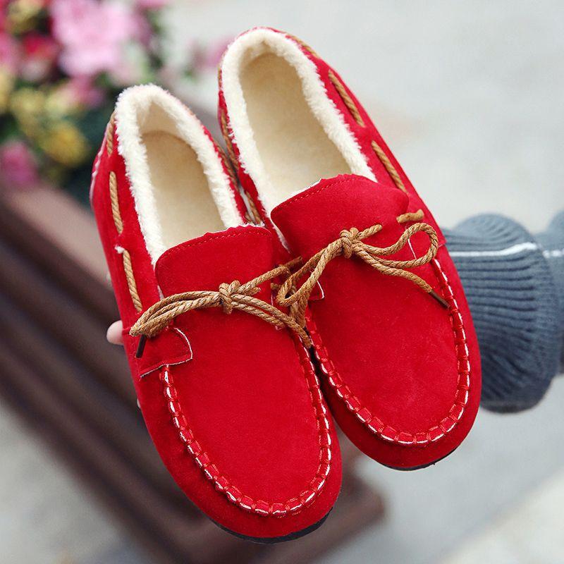 Winter Women's Shoes 2025 New Korean Version of Versatile Students Keep Warm with One Pedal, Lazy Casual Flat-bottomed Velvet Doudou Shoes