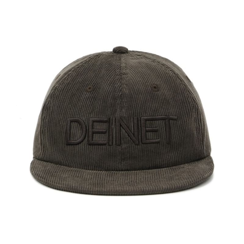 

DEINET DEINET CORDUROY LOGO CAP IN BROWN FREE