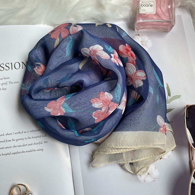 Summer Thin Silk Scarf for Women's High end Mulberry Silk Scarf Long Versatile Fashion Shawl Scarf Beach Towel