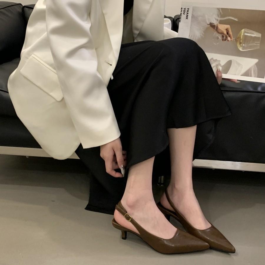 2025 spring and summer new women's shoes shallow mouth bag head thin heel empty sandals European and American medium and low heel shoes versatile bl