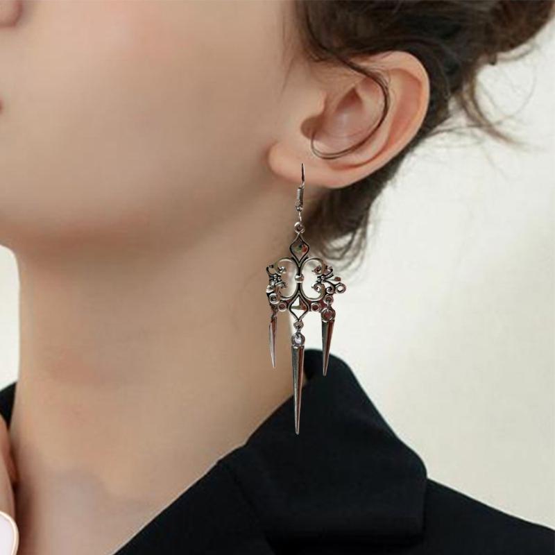 Brincos Góticos Vintage Pendentes Moda Vitoriana Punk Cone Espetado Brincos de Tachas Acessório de Joalheria Gótica para Mulheres