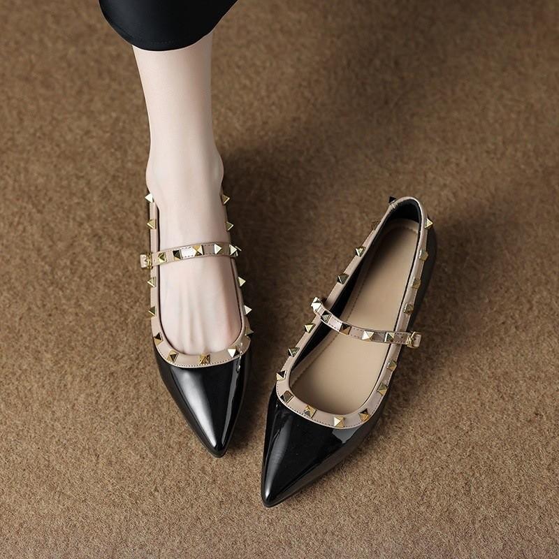 

туфли мэри джейн на маленьком каблуке, увеличивающие внутреннюю высоту, женские новые туфли с острым носком и неглубоким вырезом, с красивым темпераментом, с заклепками, для ношения с юбкой, вечерняя обувь 40 чёрный