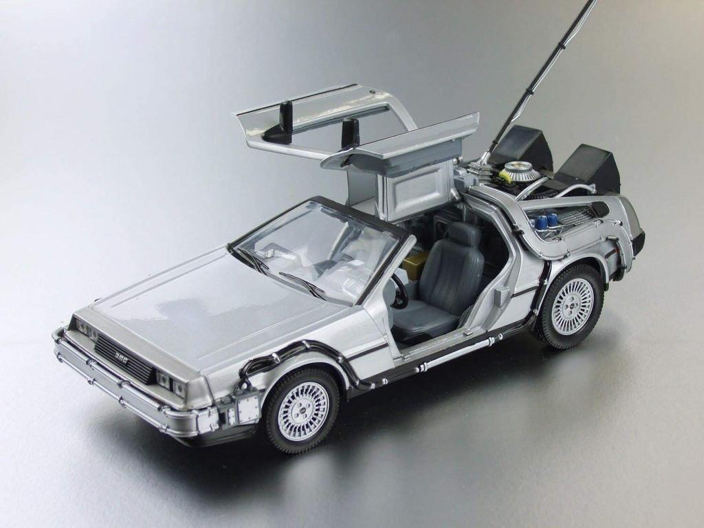 Yamato 124 BACK TO THE FUTURE I DeLorean Finished Product