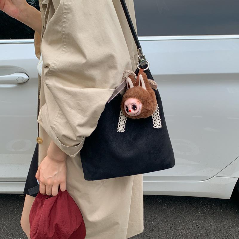 Retro Fashion Casual Tote Bag Women's 2025 Autumn and Winter New Korean Version Versatile Large-capacity Commuting Shoulder Messenger Bag