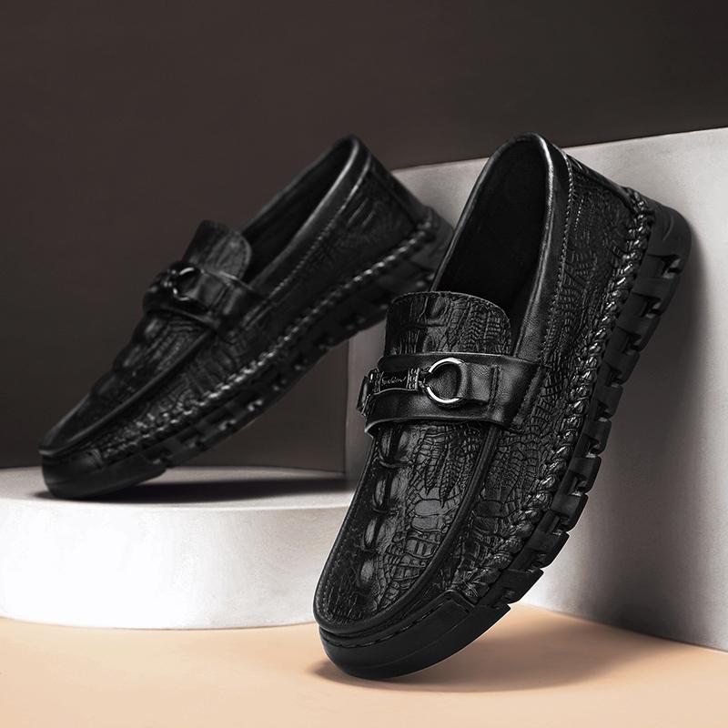 2025 New Style British Men's Bean Shoes Trendy Ins Lazy Shoes Autumn Winter Bean Men Casual Shoes Non-Leather Rubber