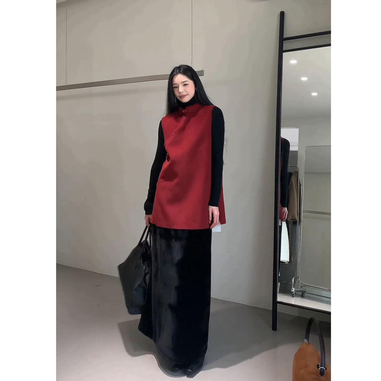

New Year Retro Red Vest & Black Skirt Set - Slimming, Versatile, Stylish S (80-95 lbs)