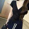 Korean kink V-neck short-sleeved T-shirt women's summer thin slim-fitting and thin unique chic super good-looking shoulder top