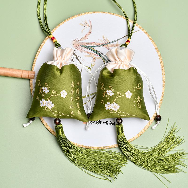 Embroidery Dragon Boat Festival Sachet: Chinese Style Aromatherapy Purse