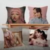 Poszewka na poduszkę z uroczym kreskówkowym motywem dwuwymiarowym piosenkarki Melanie Martinez Pokój sypialniany Poszewka na poduszkę do sofy Poszewka na poduszkę do drzemki