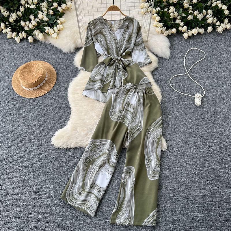 

Fashion Lightly Mature Younger Cinched Lace-up Half Sleeve Print Tops + High Waist Loose Wide-Leg Casual Pants Pants Green All yards