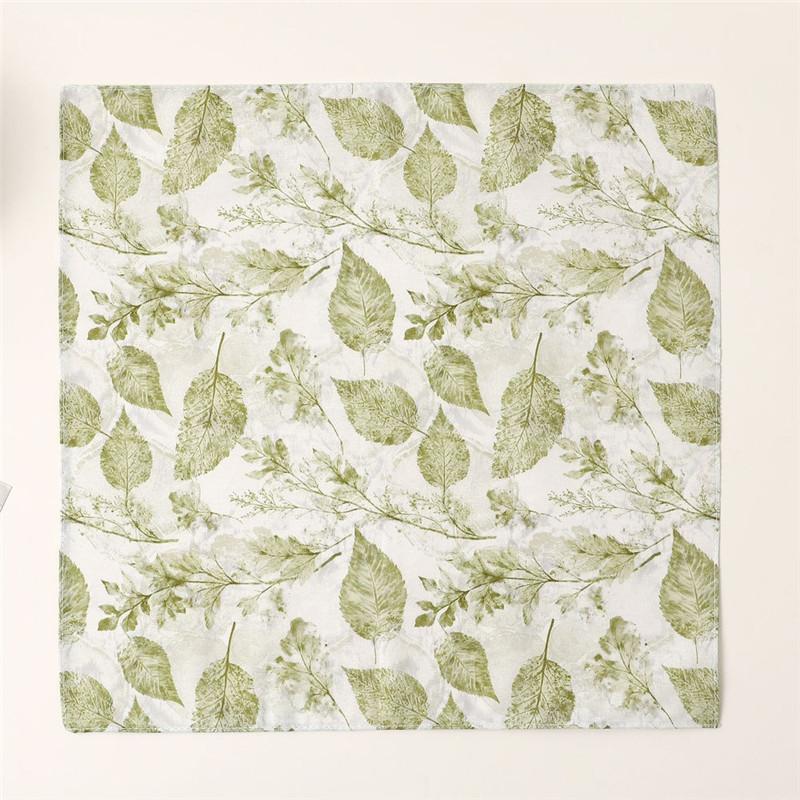 1Pc 34x34cm Thin Cotton Retro Flower Printed Women Pocket Handkerchief Scarf Absorbent Wipe Sweat Towel