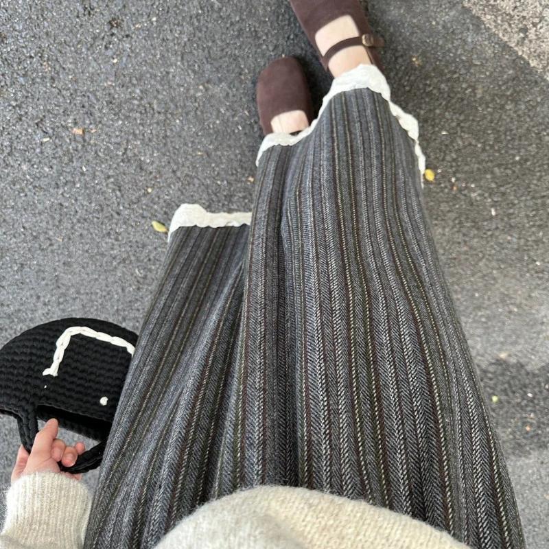 Lace Trim Woolen Mori Girl Midi Skirt for Women - Fall/Winter High-Waist Vintage Slim-Fit Versatile Patchwork Korean Style Half Skirt