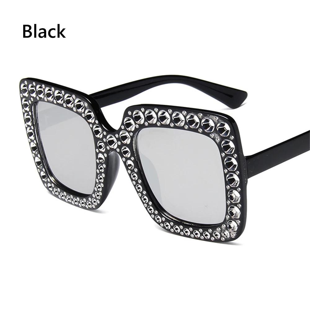 Crystal Rhinestone Frame Sunglasses for Women Vintage Cat Eye Sun glasses Sparkling Star Sunglasses Fashion Mirror Shades