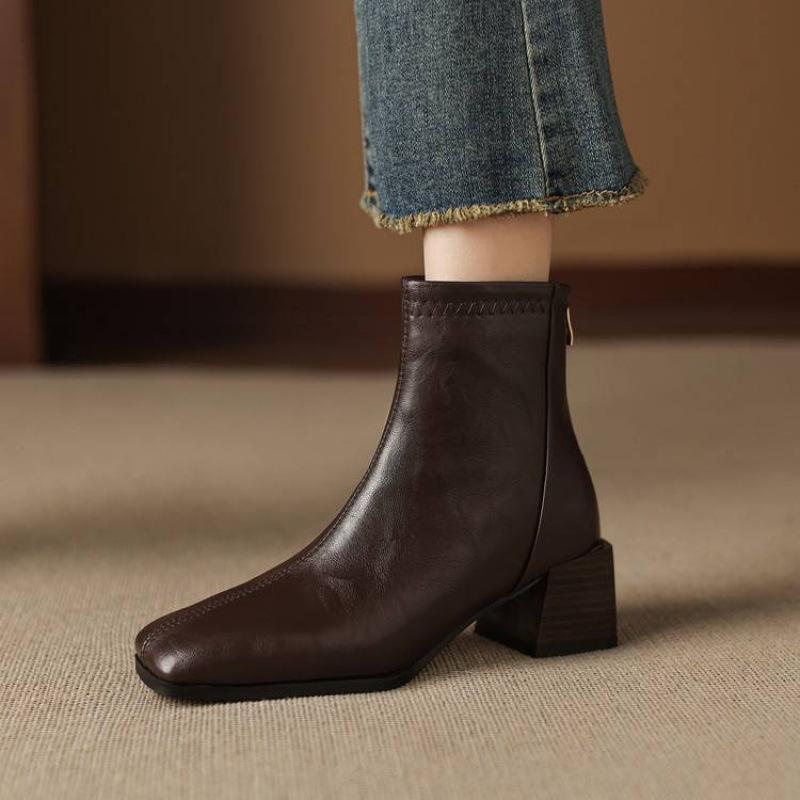 Autumn and winter solid color leather medium boots rear zipper medium heel large size women's boots square heel comfortable leather boots new f