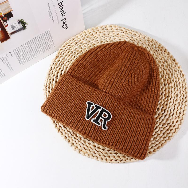Letter Wool Hat Korean Version Versatile Knit Hat for Women Fashion Autumn and Winter Warm Face Showing Small Ear Protection Cold Hat Trendy