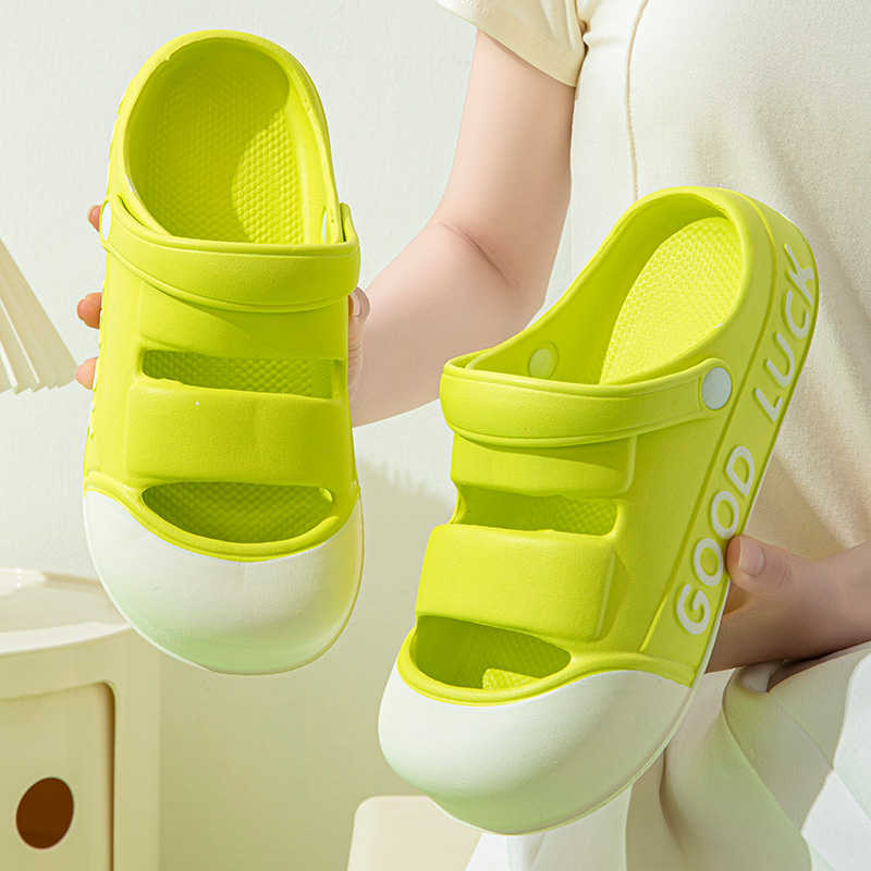 Fashion Spring-autumn Slip Resistant Red Shose Sporty Sandal Woman Shoes Slippers For The Sea Sneakers Sport Workout Topanky