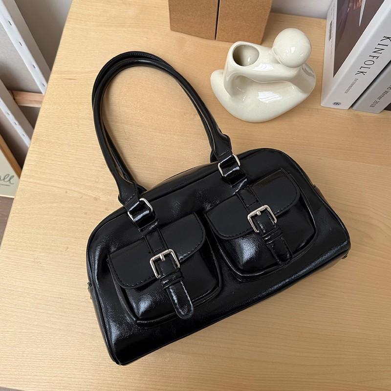 New Autumn and Winter Large Capacity Korean Ins Retro Bowling Handbag Shoulder Bag Fashionable Commuter Armpit Bag
