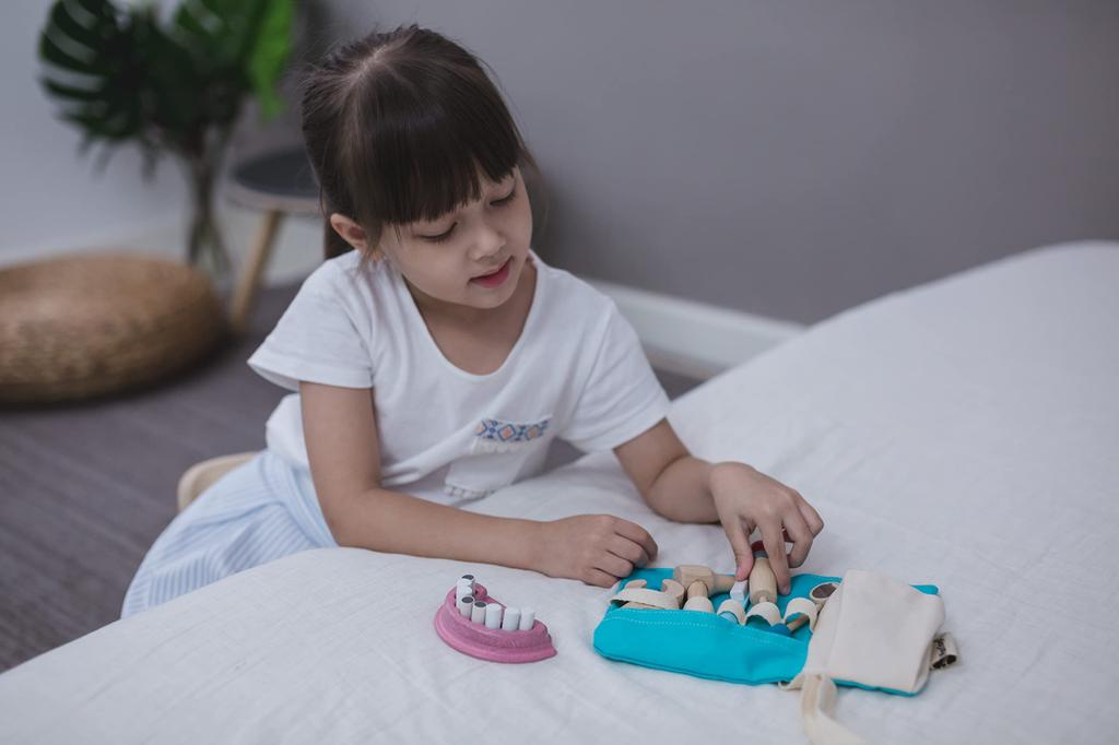PLANTOYS JAPAN Dentist Set 3493