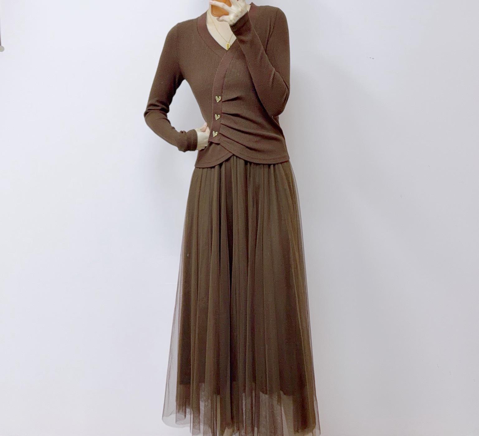 2026 Early Spring Han Style Knit Top & Mesh Camisole Dress Set