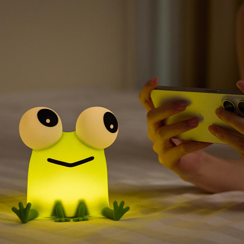 Frog Silicone Patting Night Light LED Bedside Lamp USB Rechargeable Children Kids Sleeping Nightlight Birthday Gifts Room Decor
