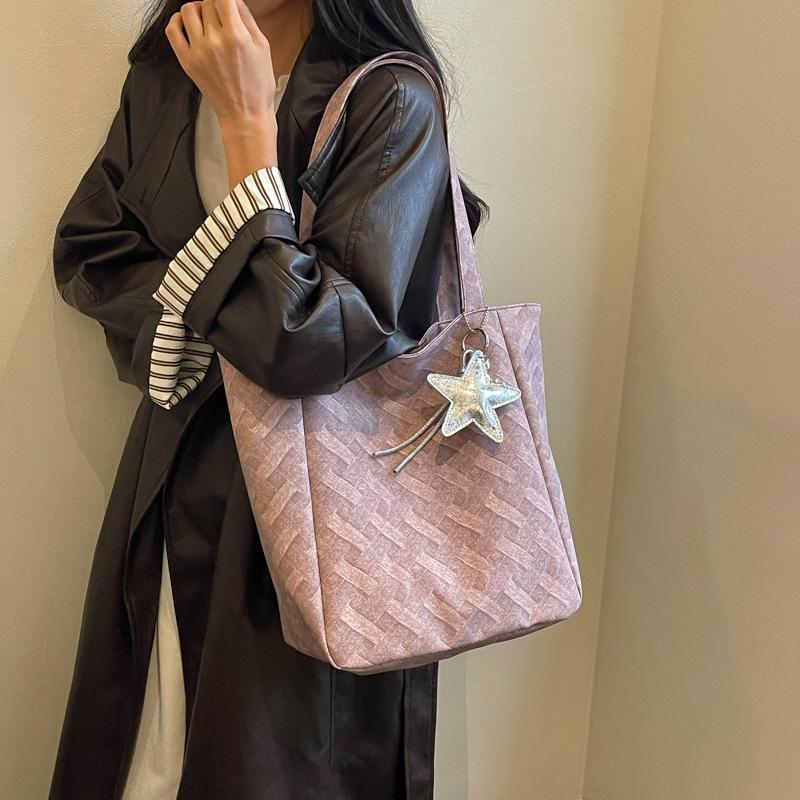 New Texture Niche Versatile Light Luxury Commuter Bag Women'S Large-Capacity Mommy Bag Korean Version Fashion Shoulder Bag